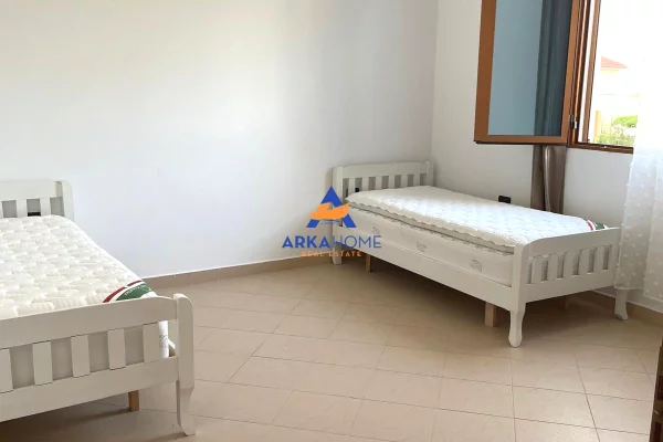 Shtepi me qera Apartament ne Tirane, 2+1, Mobilimi E mobiluar, Pagesa 369  Euro.