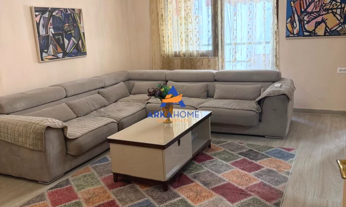 Shtepi me qera Apartament ne Tirane, 2+1, Mobilimi E mobiluar, Pagesa 252,300  Euro.