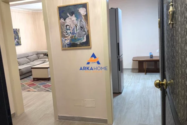 Shtepi me qera Apartament ne Tirane, 2+1, Mobilimi E mobiluar, Pagesa 252,300  Euro.