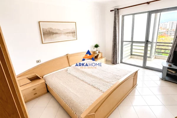 Shtepi me qera Apartament ne Tirane, 2+1, Mobilimi E mobiluar, Pagesa 500  Euro.
