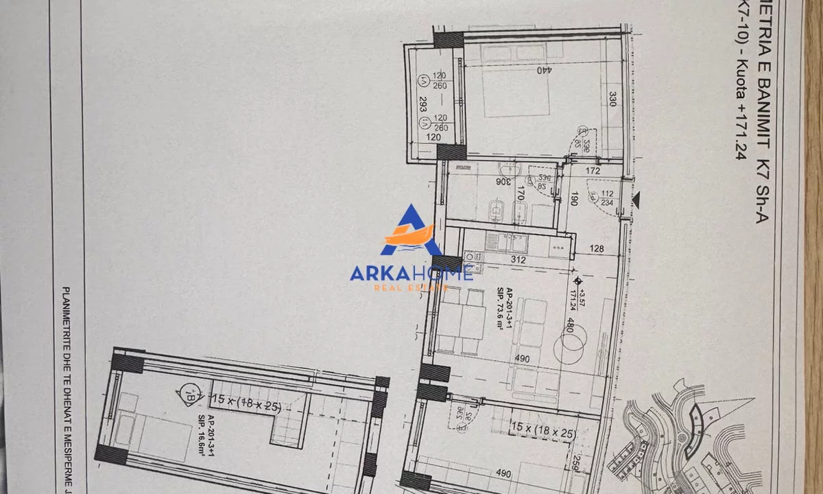 Shtepi ne shitje Apartament ne Tirane, 2+1, Mobilimi Bosh, pa mobiluar, Pagesa 198,650  Euro.