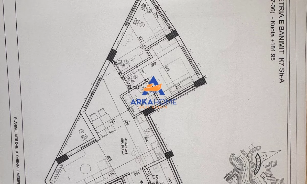 Shtepi ne shitje Apartament ne Tirane, 2+1, Mobilimi Bosh, pa mobiluar, Pagesa 194,600  Euro.