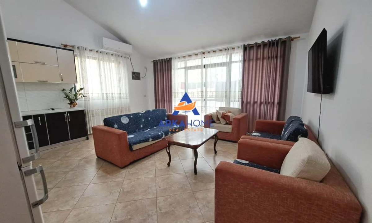 Shtepi ne shitje Apartament ne Tirane, 2+1, Mobilimi E mobiluar, Pagesa 185,000  Euro.
