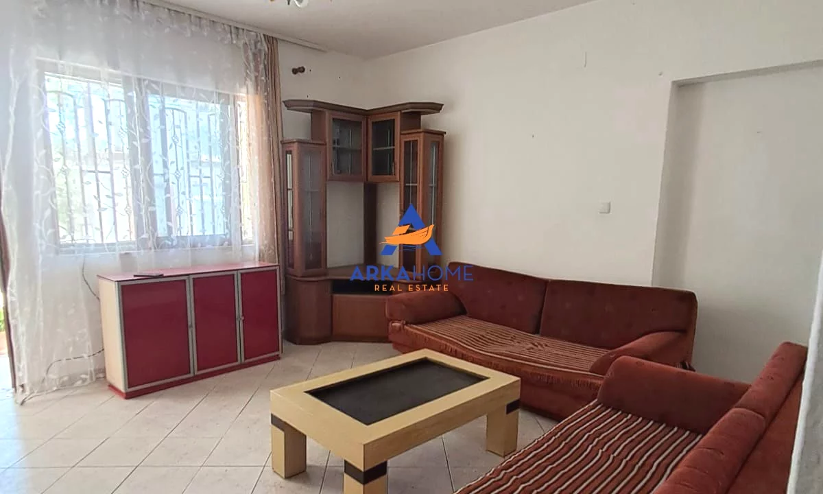 Shtepi me qera Apartament ne Tirane, 2+1, Mobilimi E mobiluar, Pagesa 317  Euro.