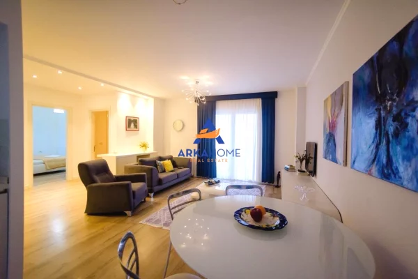 Shtepi me qera Apartament ne Tirane, 2+1, Mobilimi E mobiluar, Pagesa 900  Euro.