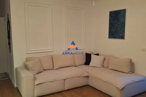 Shtepi me qera 2+1 ne Tirane - 165,000 Euro