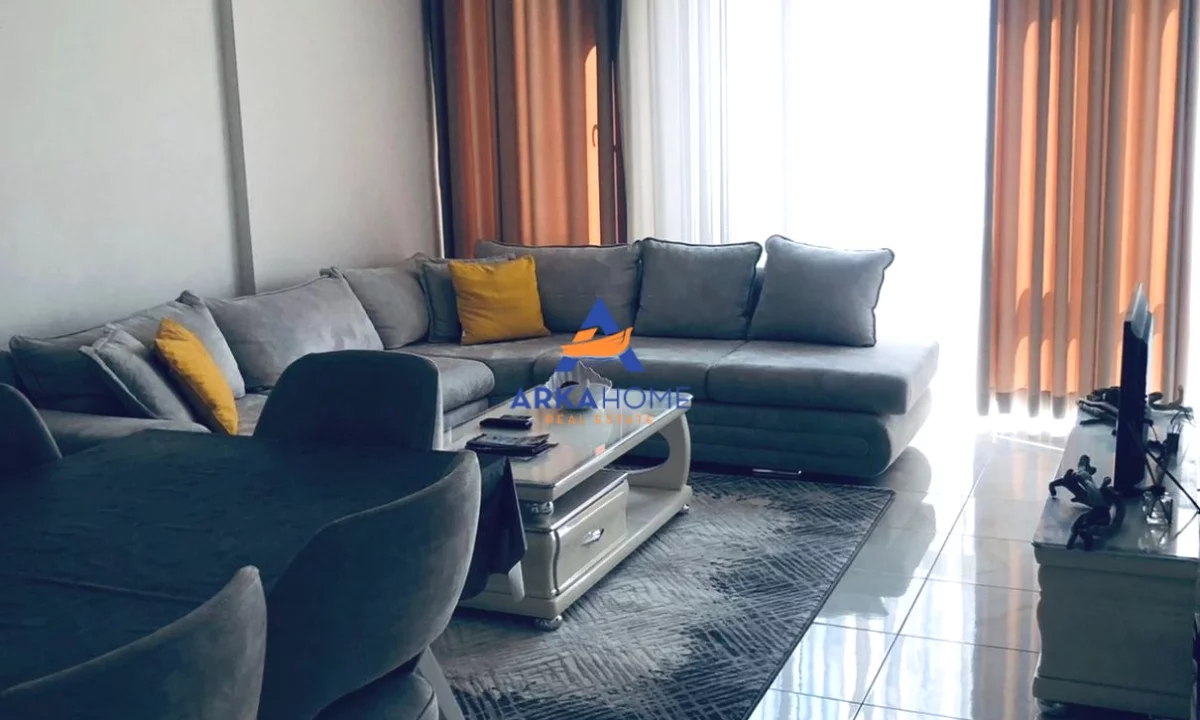 Shtepi me qera Apartament ne Tirane, 2+1, Mobilimi E mobiluar, Pagesa 739  Euro.