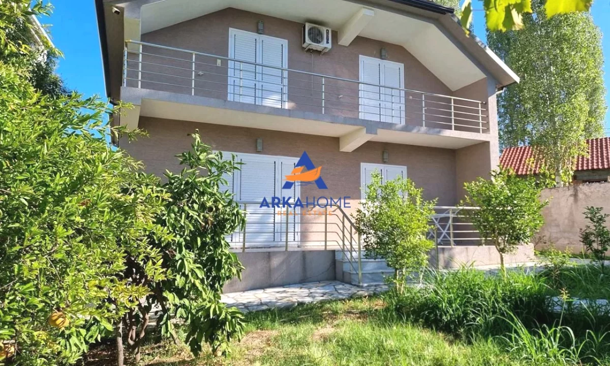 Shtepi me qera Apartament ne Tirane, 5+1, Mobilimi E mobiluar, Pagesa 1,500  Euro.