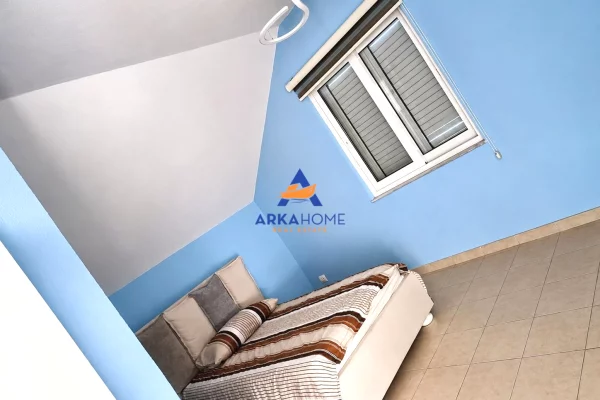 Shtepi me qera Apartament ne Tirane, 5+1, Mobilimi E mobiluar, Pagesa 1,500  Euro.