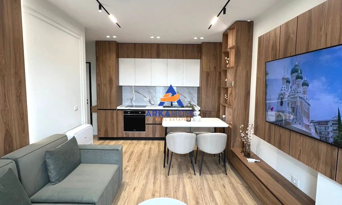 Shtepi me qera Apartament ne Tirane, 2+1, Mobilimi E mobiluar, Pagesa 800  Euro.