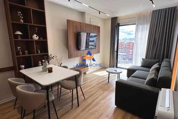 Shtepi me qera Apartament ne Tirane, 2+1, Mobilimi E mobiluar, Pagesa 800  Euro.