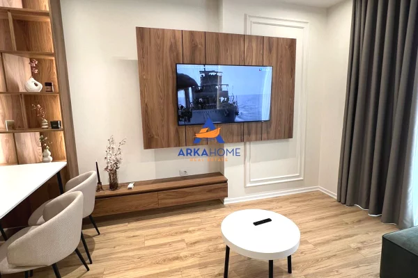 Shtepi me qera Apartament ne Tirane, 2+1, Mobilimi E mobiluar, Pagesa 800  Euro.
