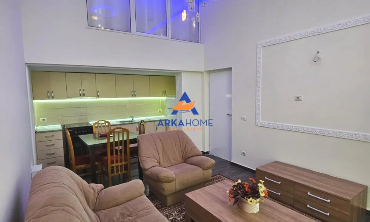 Shtepi ne shitje Apartament ne Tirane, 2+1, Mobilimi E mobiluar, Pagesa 238,700  Euro.