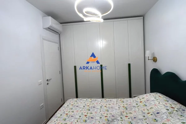 Shtepi me qera Apartament ne Tirane, 1+1, Mobilimi E mobiluar, Pagesa 550  Euro.
