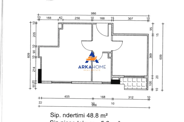 Shtepi ne shitje Apartament ne Tirane, 1+1, Mobilimi E mobiluar, Pagesa 111,940  Euro.