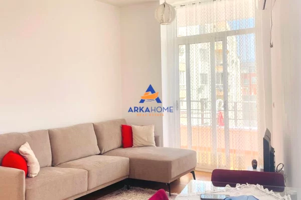 Shtepi ne shitje 1+1 ne Tirane - 115,000 Euro