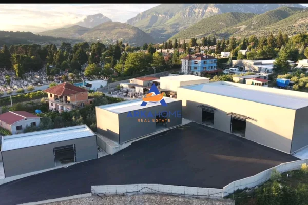 JEPET ME QERA KAPANON INDUSTRIAL / MAGAZINE 1500M2 "TUFINE" 1.500.000 LEKE