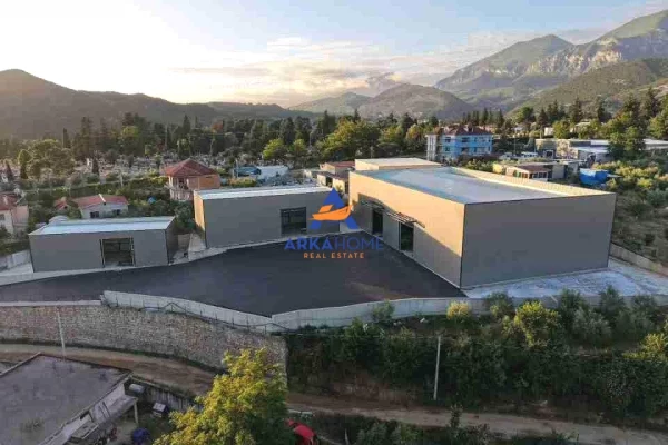 JEPET ME QERA KAPANON INDUSTRIAL / MAGAZINE 1500M2 "TUFINE" 1.500.000 LEKE