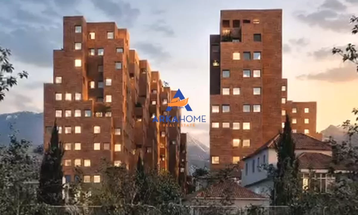 Shtepi ne shitje Apartament ne Tirane, 1+1, Mobilimi Bosh, pa mobiluar, Pagesa 11  Euro.