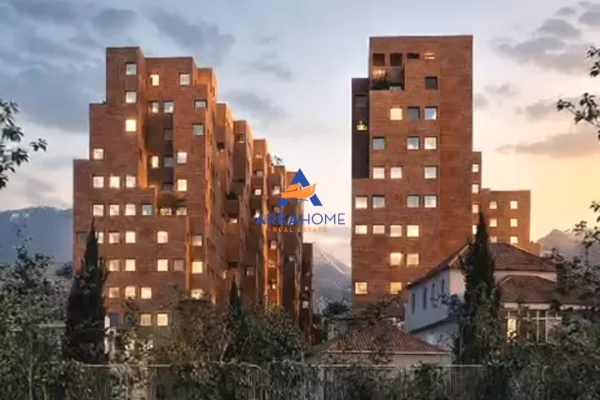 Shtepi ne shitje 1+1 ne Tirane - 11 Euro