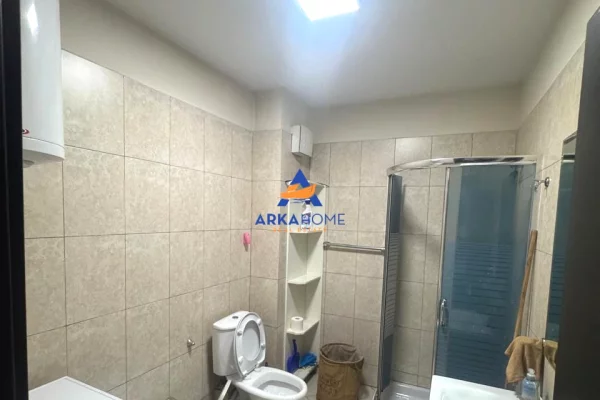 Shtepi me qera Apartament ne Tirane, 2+1, Mobilimi E mobiluar, Pagesa 692  Euro.