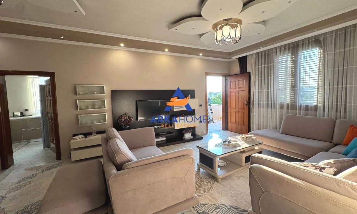 Shtepi me qera Apartament ne Tirane, 2+1, Mobilimi E mobiluar, Pagesa 533  Euro.