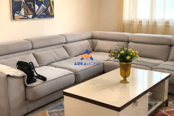 Shtepi ne shitje 1+1 ne Tirane - 252,300 Euro