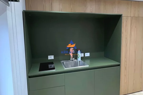 Shtepi ne shitje Apartament ne Tirane, 1+1, Mobilimi E mobiluar, Pagesa 250,000  Euro.