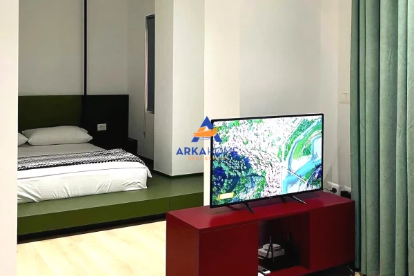 Shtepi ne shitje Apartament ne Tirane, 1+1, Mobilimi E mobiluar, Pagesa 250,000  Euro.