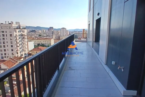 Shtepi me qera Apartament ne Tirane, 3+1, Mobilimi E mobiluar, Pagesa 1,492  Euro.