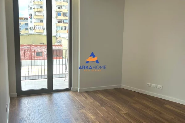 Ambient biznesi me qera 1+1 ne Tirane - 1,700 Euro