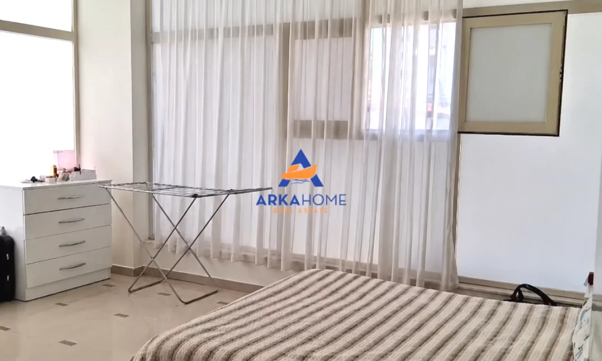 Shtepi me qera Apartament ne Tirane, 1+1, Mobilimi E mobiluar, Pagesa 479  Euro.