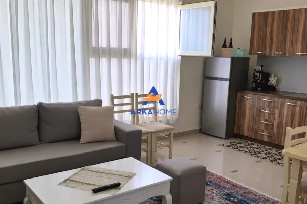 Shtepi me qera Apartament ne Tirane, 1+1, Mobilimi E mobiluar, Pagesa 479  Euro.