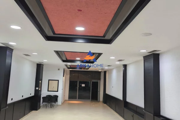 SHITET AMBJENT BIZNESI 105M2 "RRUGA MUHAMET DELIU, FRESK" 250.000 EURO