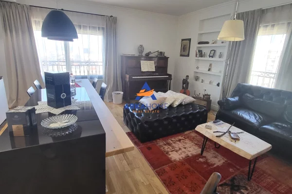 Shtepi me qera Apartament ne Tirane, 2+1, Mobilimi E mobiluar, Pagesa 1,000  Euro.