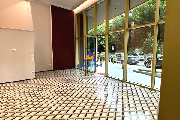 Ambient biznesi me qera 1+1 ne Tirane - 2,100 Euro