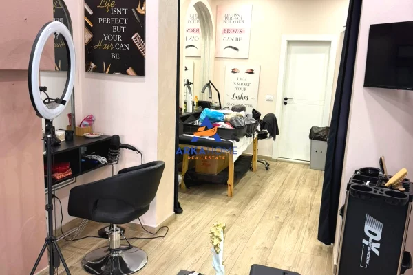 Ambient biznesi me qera 1+1 ne Tirane - 533 Euro