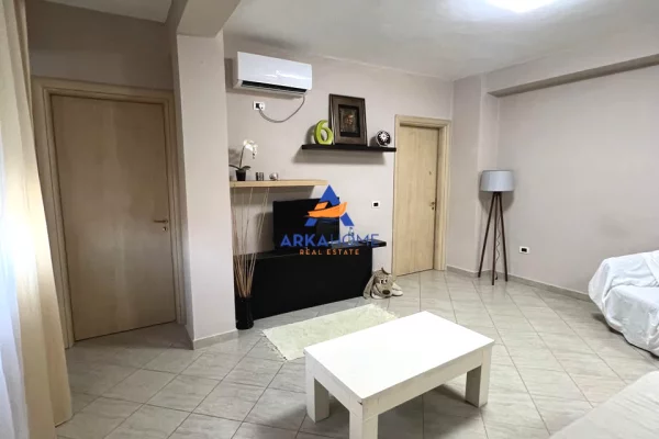 JEPET APARTMENT ME QERA 2+1+BALLKON "ISH BLLOKU" 68.000 LEKE