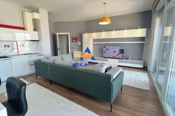 Shtepi me qera 2+1 ne Tirane - 800 Euro