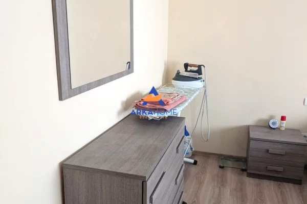 Shtepi me qera Apartament ne Tirane, 2+1, Mobilimi E mobiluar, Pagesa 500  Euro.