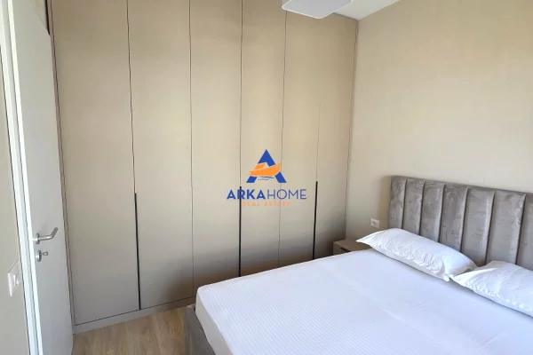 Shtepi me qera Apartament ne Tirane, 1+1, Mobilimi E mobiluar, Pagesa 482  Euro.