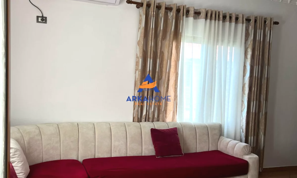 Shtepi me qera Apartament ne Tirane, 2+1, Mobilimi E mobiluar, Pagesa 535  Euro.