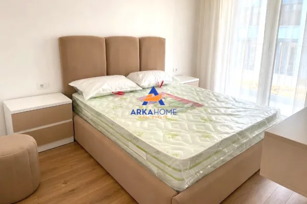 Shtepi me qera Apartament ne Tirane, 1+1, Mobilimi E mobiluar, Pagesa 520  Euro.