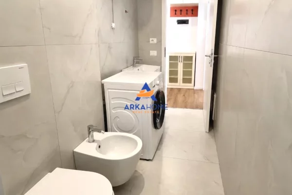 Shtepi me qera Apartament ne Tirane, 1+1, Mobilimi E mobiluar, Pagesa 520  Euro.