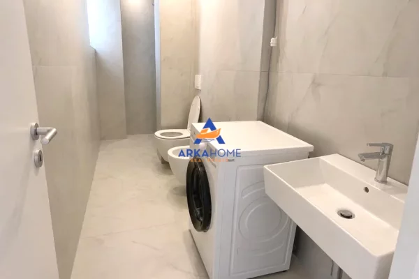 Shtepi me qera Apartament ne Tirane, 1+1, Mobilimi E mobiluar, Pagesa 520  Euro.