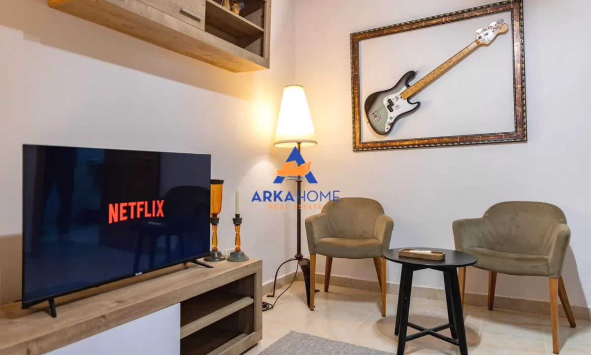 Shtepi me qera Apartament ne Tirane, 1+1, Mobilimi E mobiluar, Pagesa 700  Euro.