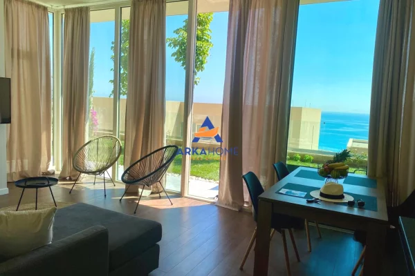 Shtepi ne shitje Apartament ne Vlore, 2+1, Mobilimi E mobiluar, Pagesa 771,704  Euro.