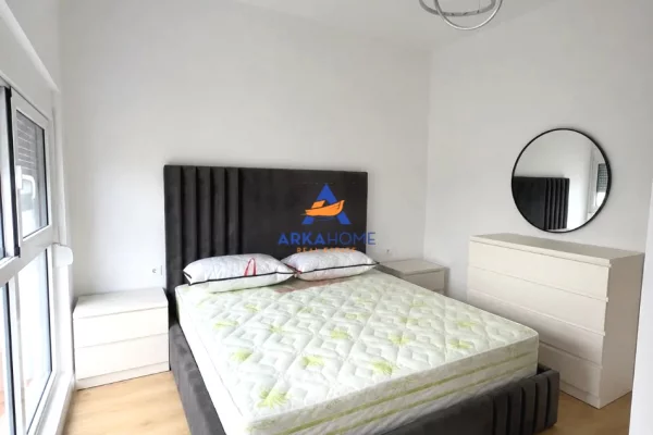 Shtepi me qera Apartament ne Tirane, 1+1, Mobilimi E mobiluar, Pagesa 535  Euro.