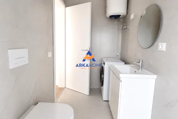 Shtepi me qera Apartament ne Tirane, 1+1, Mobilimi E mobiluar, Pagesa 535  Euro.