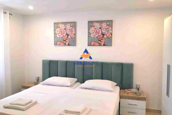 Shtepi me qera Apartament ne Tirane, 1+1, Mobilimi E mobiluar, Pagesa 428  Euro.